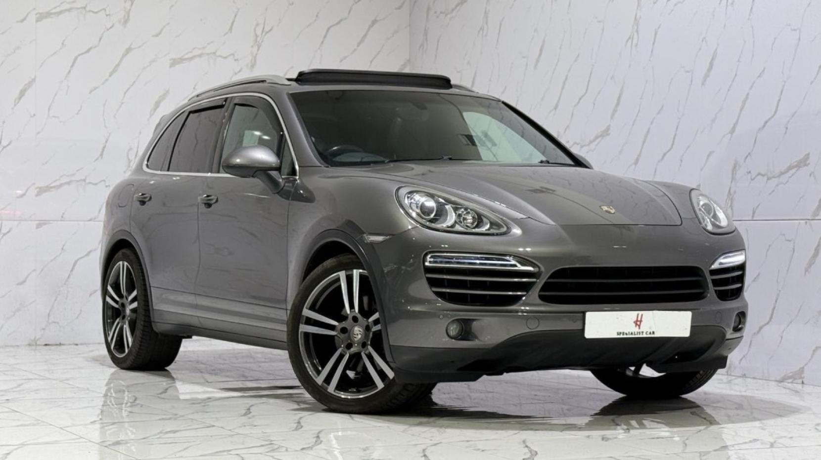 Porsche Cayenne 3.0 TD V6 SUV 5dr Diesel Tiptronic 4WD Euro 5 (s/s) (240 ps)