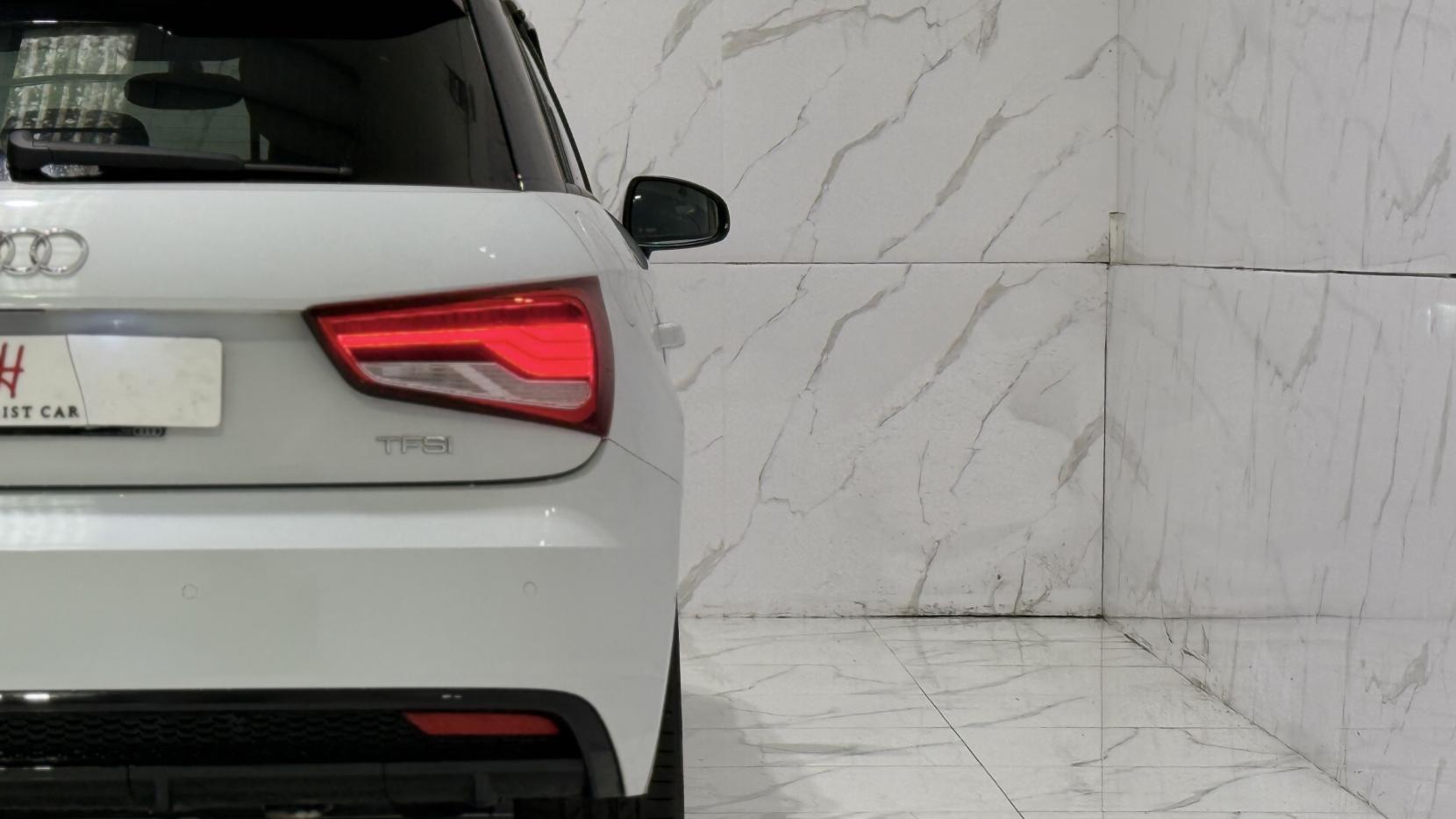 Audi A1 1.4 TFSI Black Edition Sportback 5dr Petrol S Tronic Euro 6 (s/s) (Nav) (125 ps)