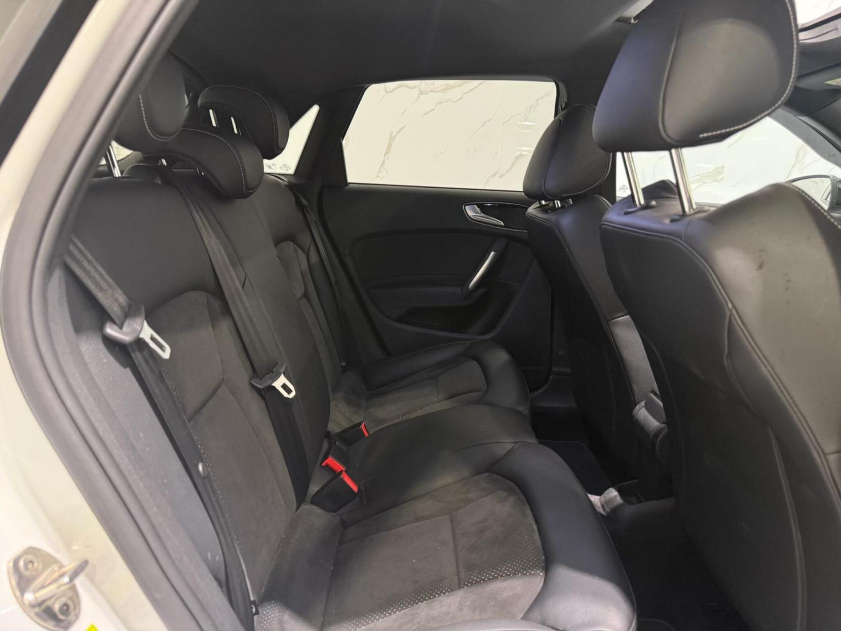 Audi A1 1.4 TFSI CoD Black Edition Sportback 5dr Petrol S Tronic Euro 6 (s/s) (Nav) (150 ps)