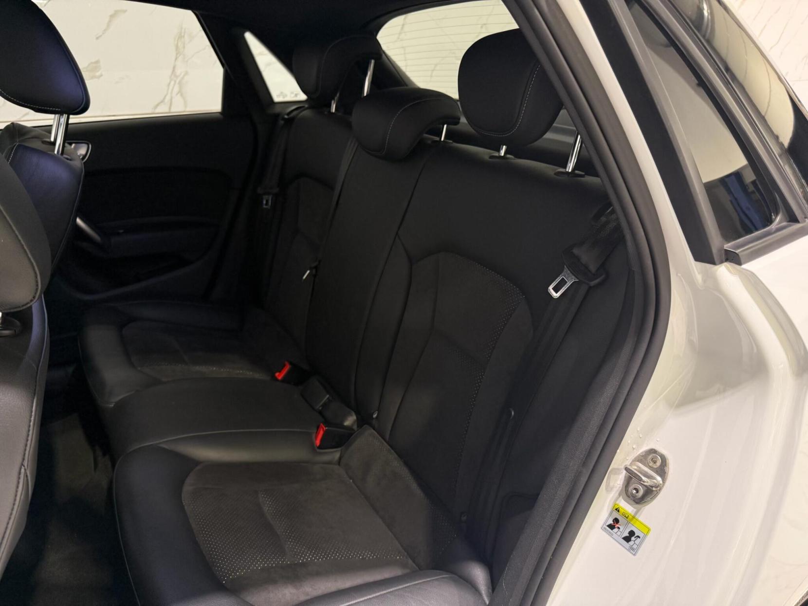 Audi A1 1.4 TFSI CoD Black Edition Sportback 5dr Petrol S Tronic Euro 6 (s/s) (Nav) (150 ps)