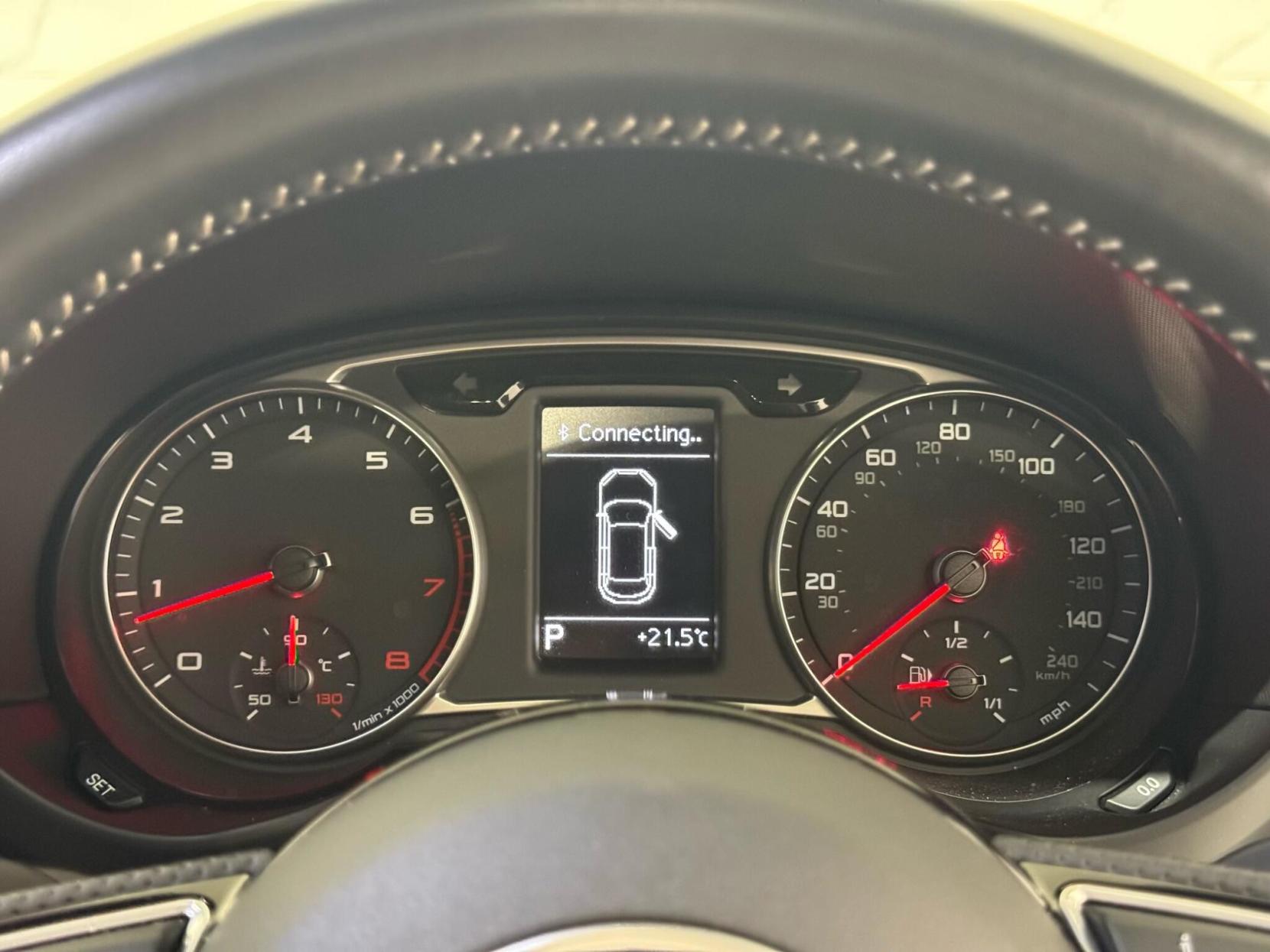 Audi A1 1.4 TFSI CoD Black Edition Sportback 5dr Petrol S Tronic Euro 6 (s/s) (Nav) (150 ps)