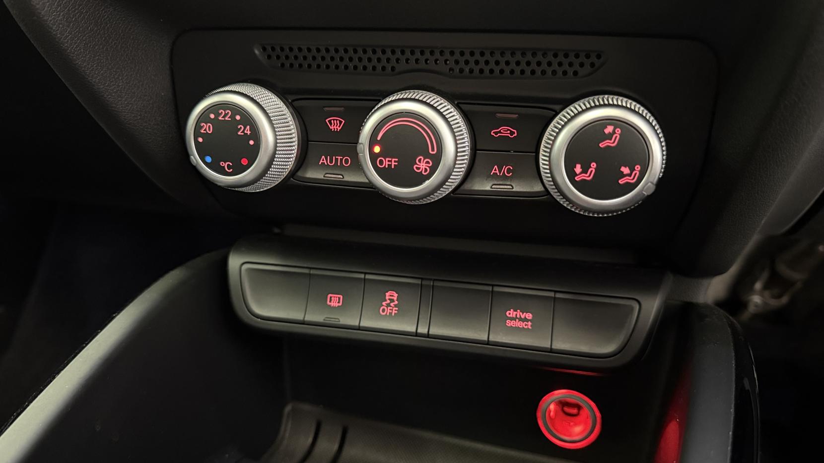 Audi A1 1.4 TFSI Black Edition Sportback 5dr Petrol S Tronic Euro 6 (s/s) (Nav) (125 ps)