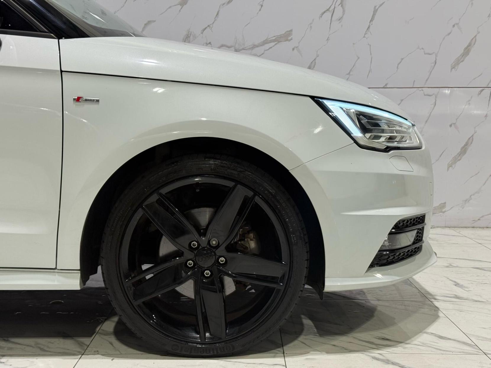 Audi A1 1.4 TFSI CoD Black Edition Sportback 5dr Petrol S Tronic Euro 6 (s/s) (Nav) (150 ps)