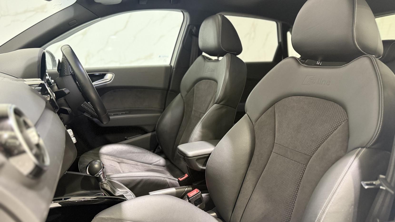 Audi A1 1.4 TFSI Black Edition Sportback 5dr Petrol S Tronic Euro 6 (s/s) (Nav) (125 ps)