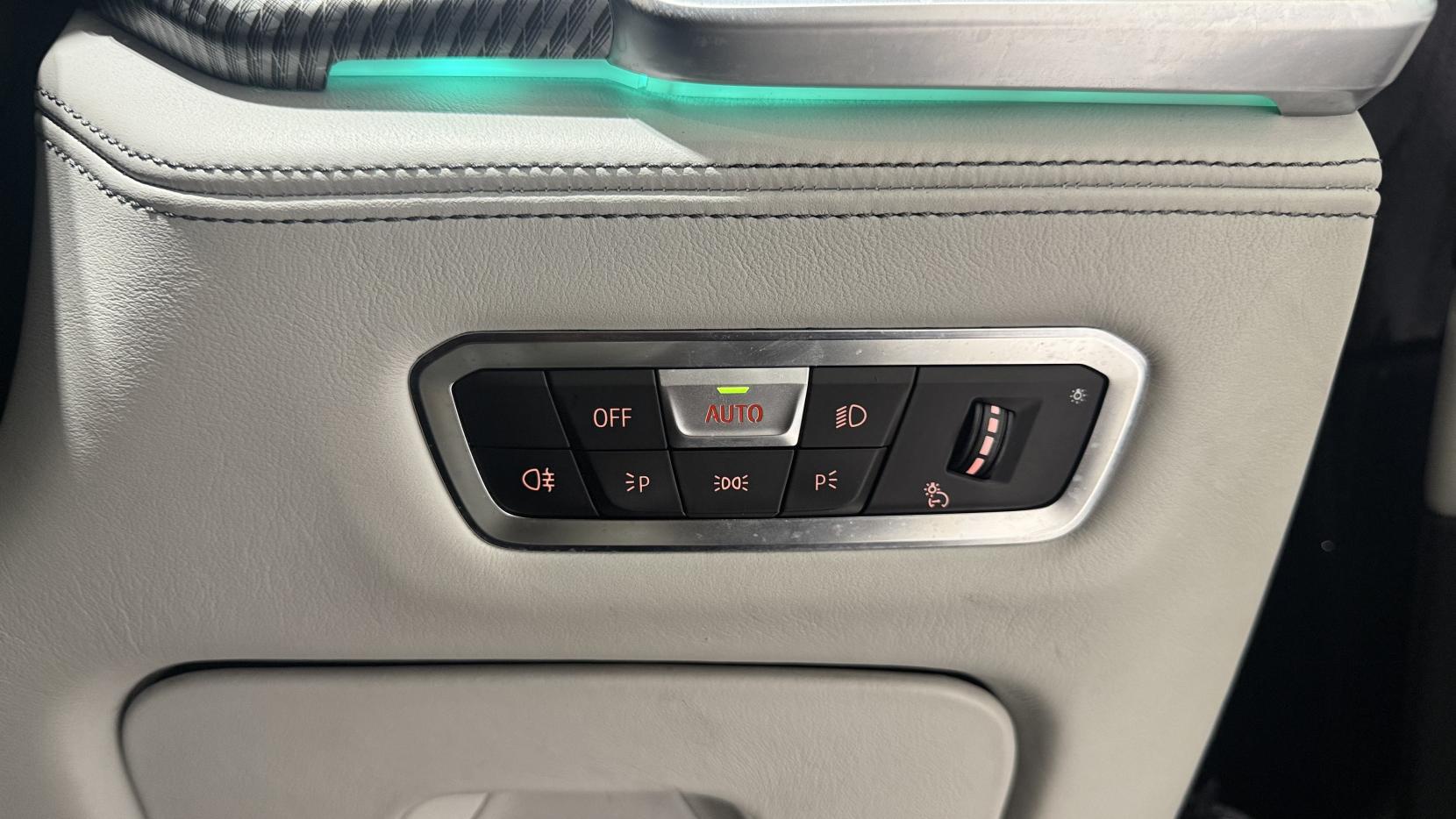 BMW X5 M 4.4i V8 Competition SUV 5dr Petrol Auto xDrive Euro 6 (s/s) (625 ps)