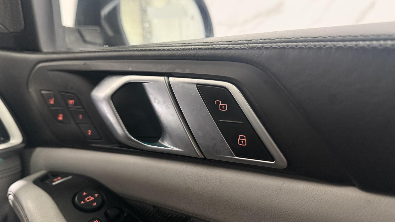 BMW X5 M 4.4i V8 Competition SUV 5dr Petrol Auto xDrive Euro 6 (s/s) (625 ps)