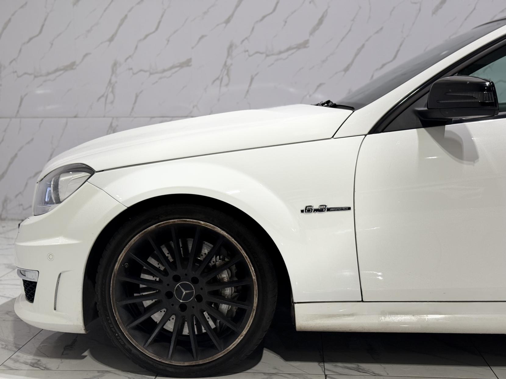 Mercedes-Benz C Class 6.3 C63 V8 AMG Edition 125 Coupe 2dr Petrol SpdS MCT Euro 5 (457 ps)