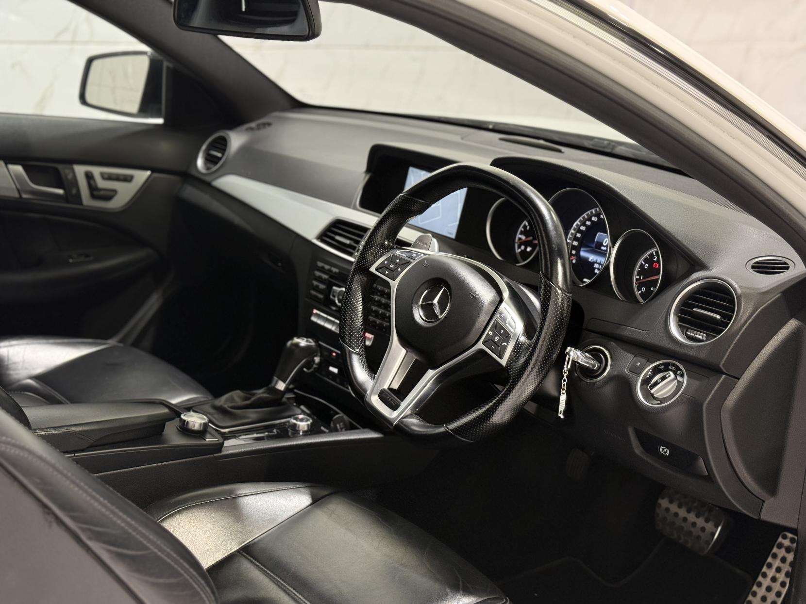 Mercedes-Benz C Class 6.3 C63 V8 AMG Edition 125 Coupe 2dr Petrol SpdS MCT Euro 5 (457 ps)