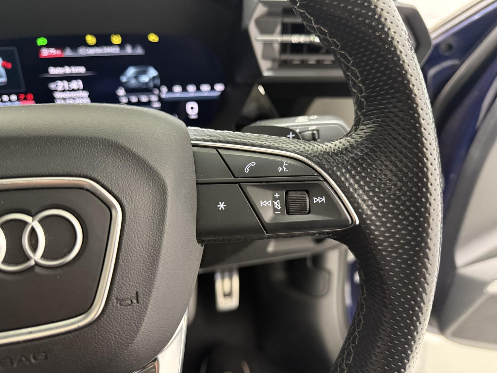 Audi S3 2.0 TFSI Vorsprung Saloon 4dr Petrol S Tronic quattro Euro 6 (s/s) (310 ps)