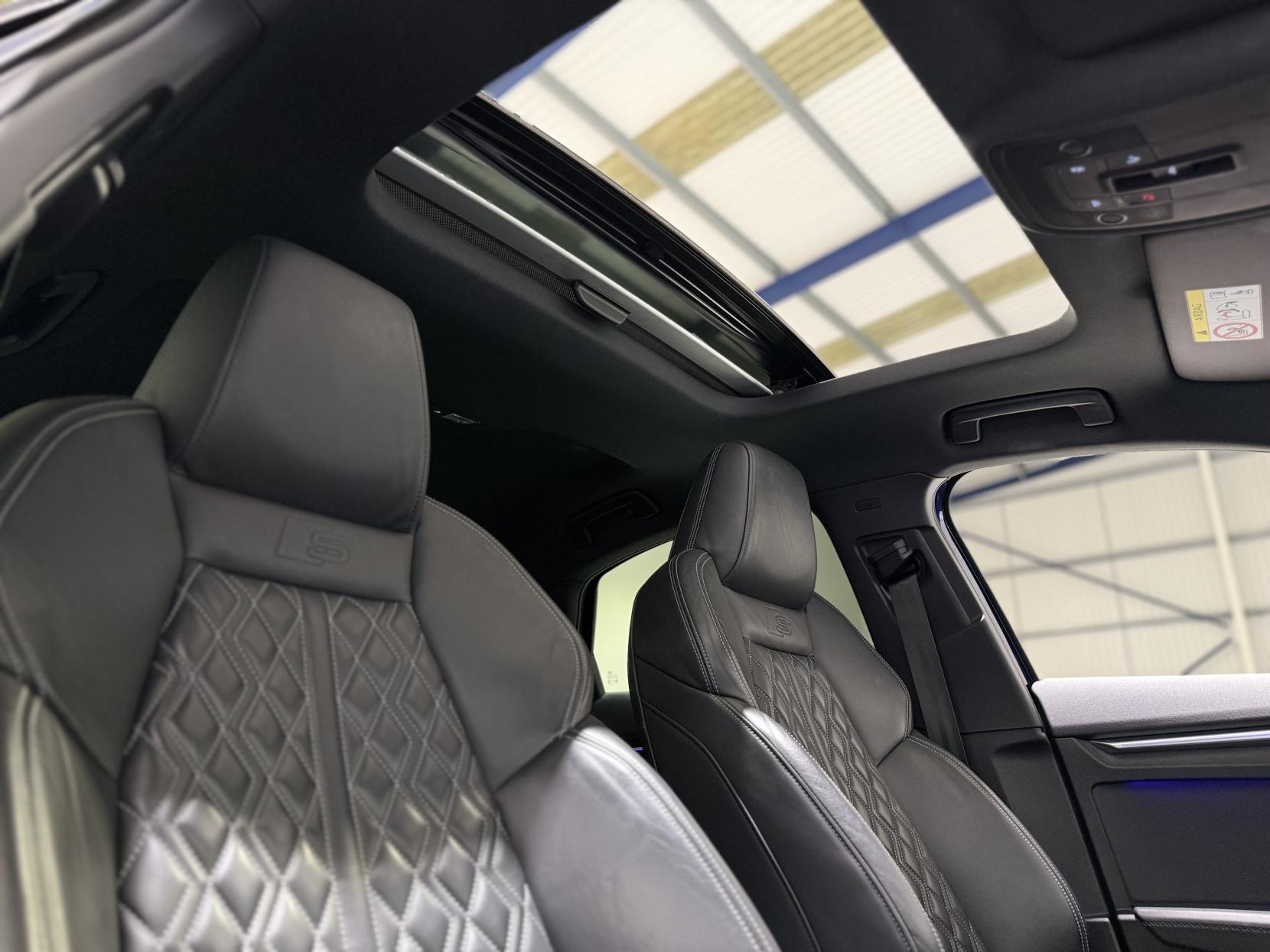 Audi S3 2.0 TFSI Vorsprung Saloon 4dr Petrol S Tronic quattro Euro 6 (s/s) (310 ps)