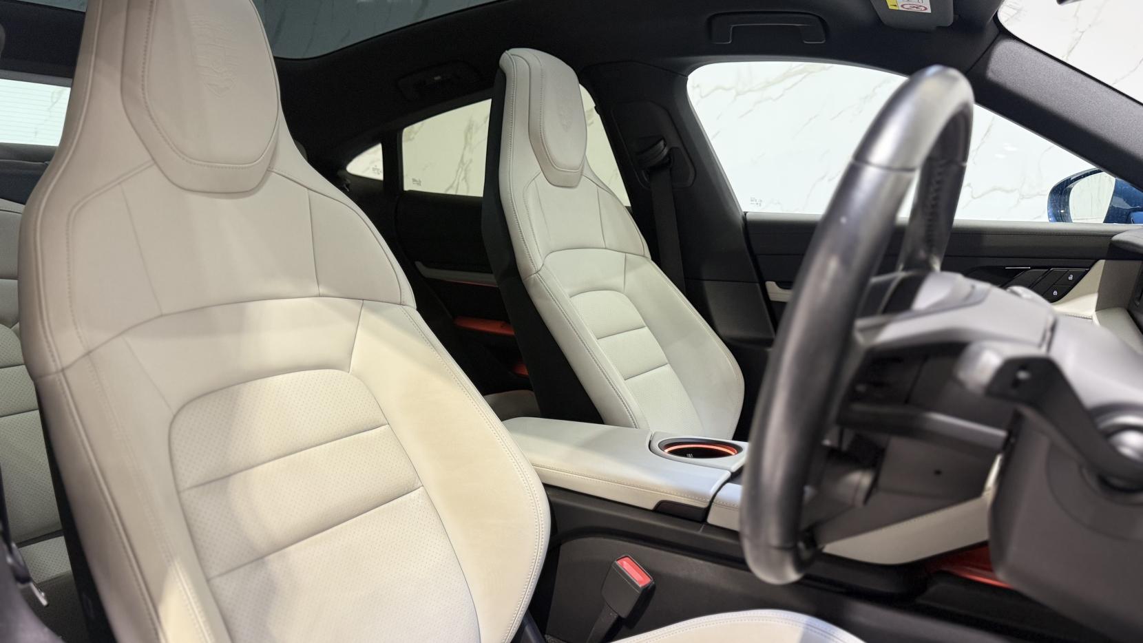 Porsche Taycan Performance 79.2kWh 4S Saloon 4dr Electric Auto 4WD (11kW Charger) (530 ps)