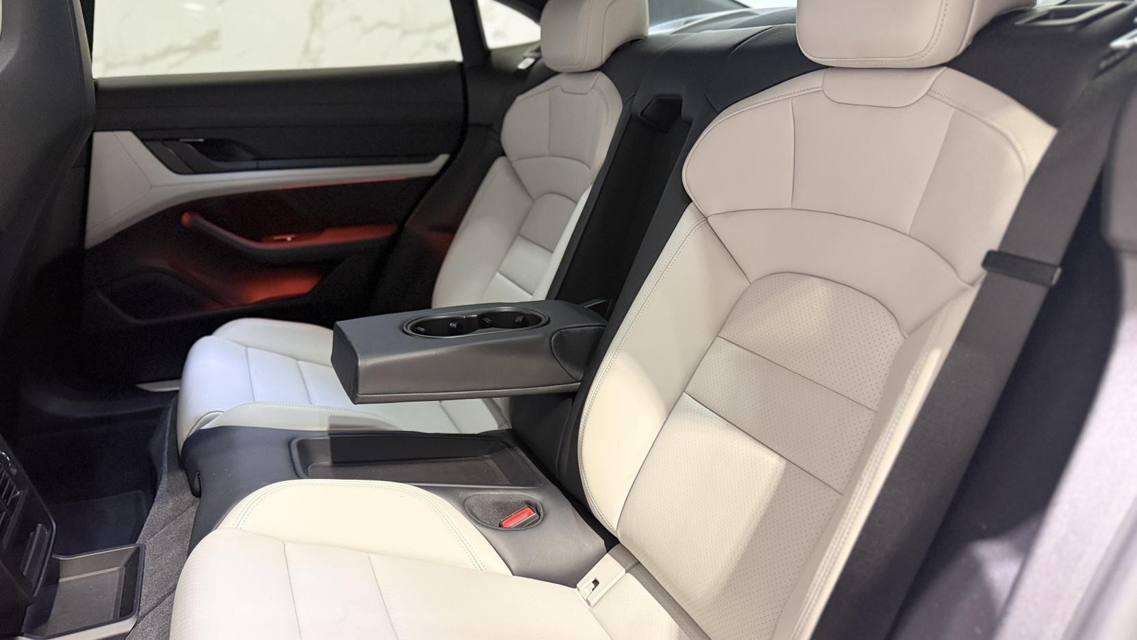 Porsche Taycan Performance 79.2kWh 4S Saloon 4dr Electric Auto 4WD (11kW Charger) (530 ps)