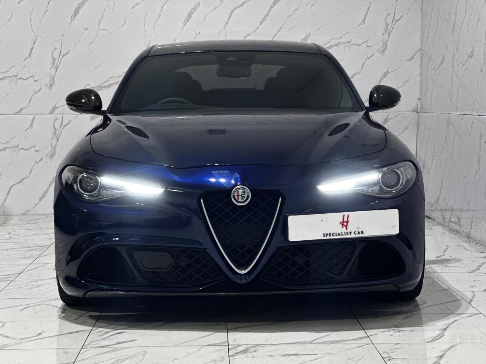 Alfa Romeo Giulia 2.9 V6 Bi-Turbo Quadrifoglio Auto Euro 6 (s/s) 4dr