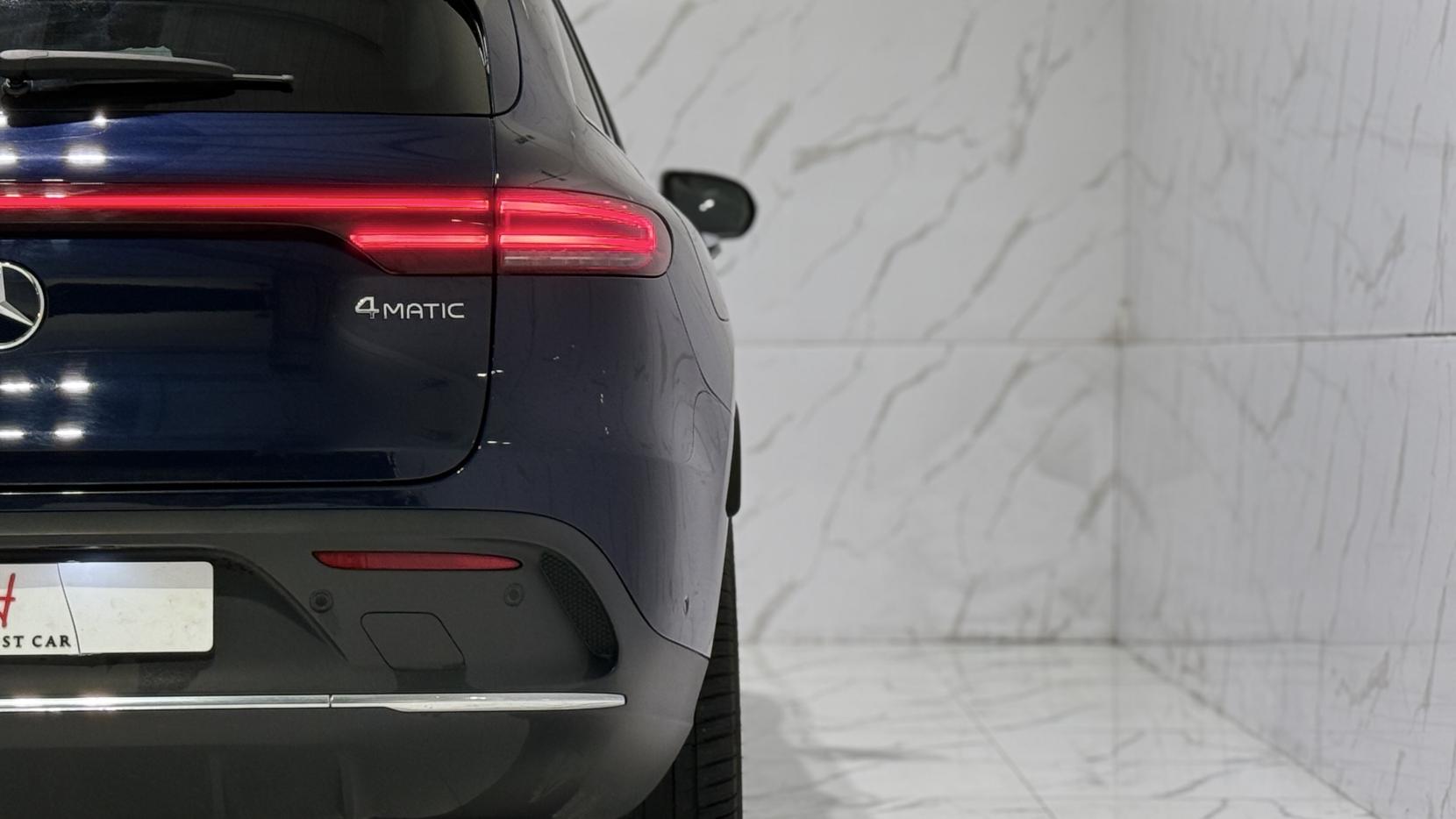 Mercedes-Benz EQC EQC 400 80kWh AMG Line (Premium Plus) SUV 5dr Electric Auto 4MATIC (408 ps)