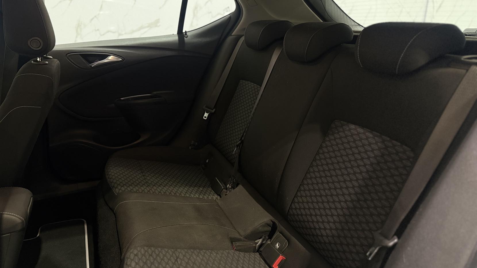 Vauxhall Astra 1.4i Turbo Tech Line Hatchback 5dr Petrol Manual Euro 6 (125 ps)