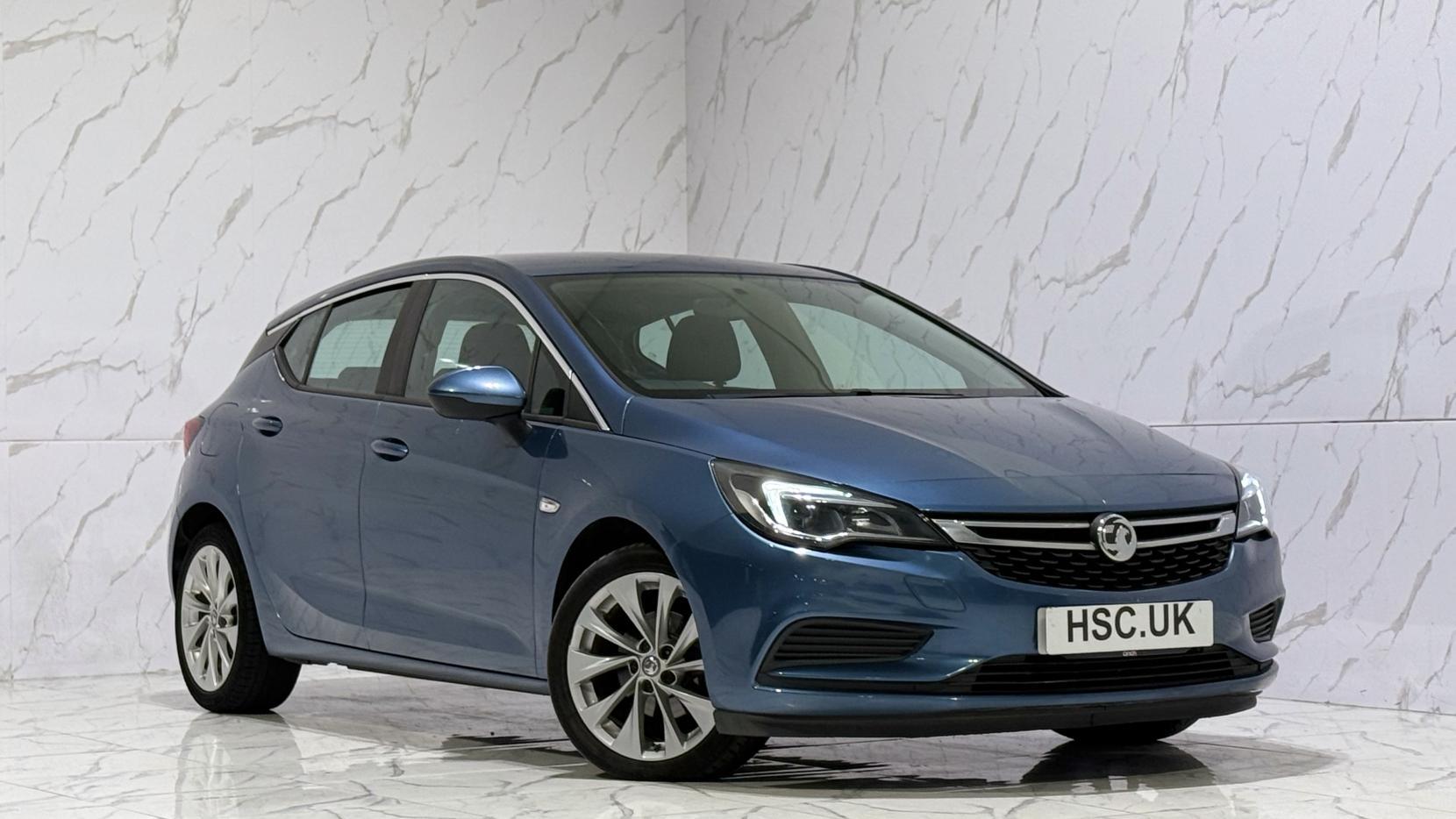 Vauxhall Astra 1.4i Turbo Tech Line Hatchback 5dr Petrol Manual Euro 6 (125 ps)