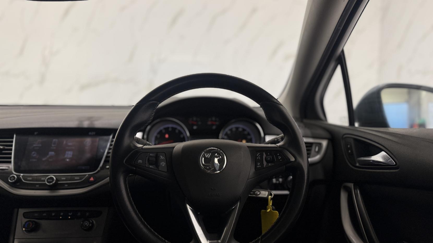 Vauxhall Astra 1.4i Turbo Tech Line Hatchback 5dr Petrol Manual Euro 6 (125 ps)