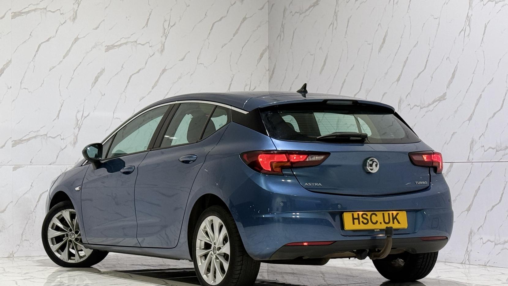 Vauxhall Astra 1.4i Turbo Tech Line Hatchback 5dr Petrol Manual Euro 6 (125 ps)