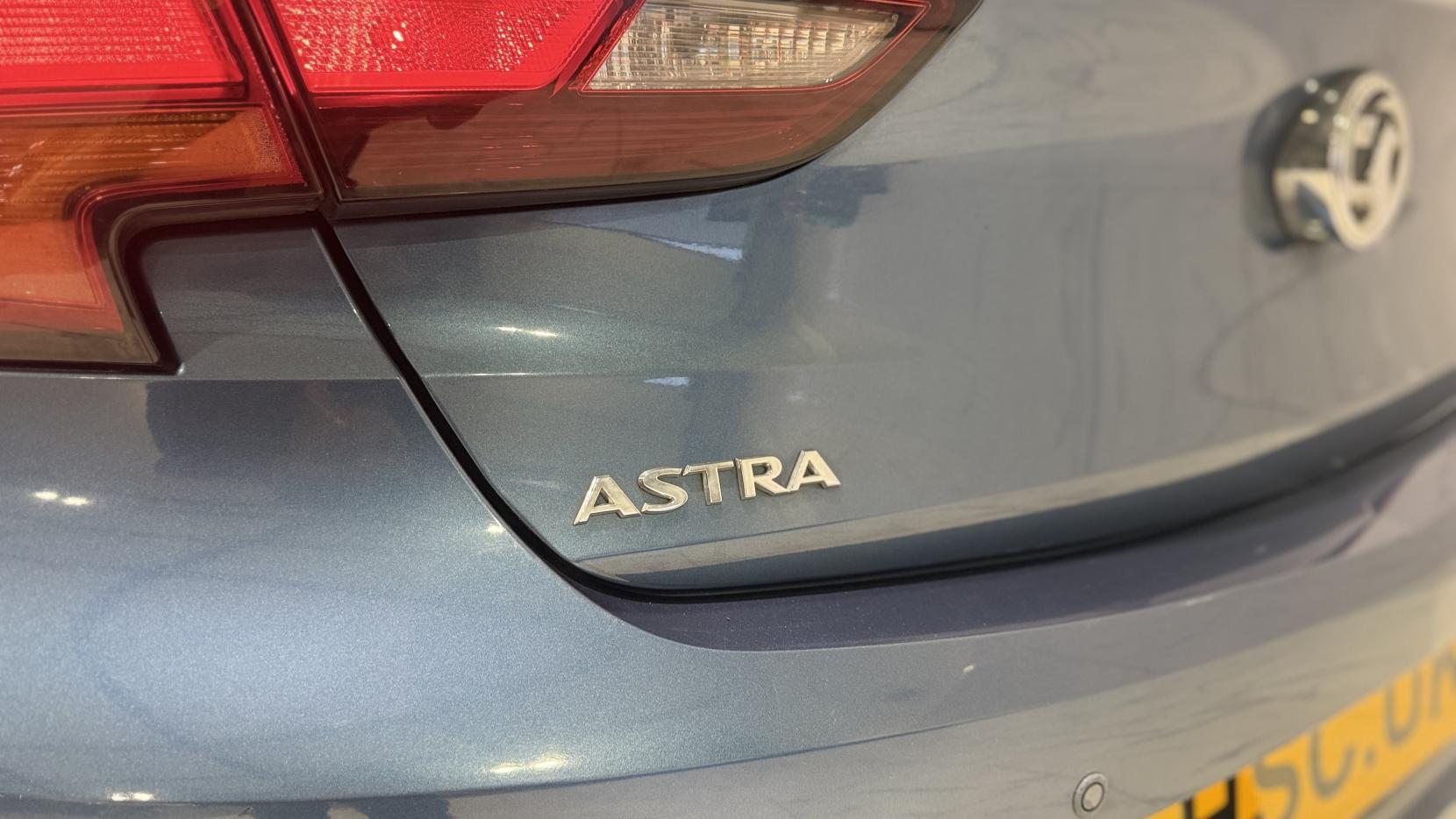 Vauxhall Astra 1.4i Turbo Tech Line Hatchback 5dr Petrol Manual Euro 6 (125 ps)