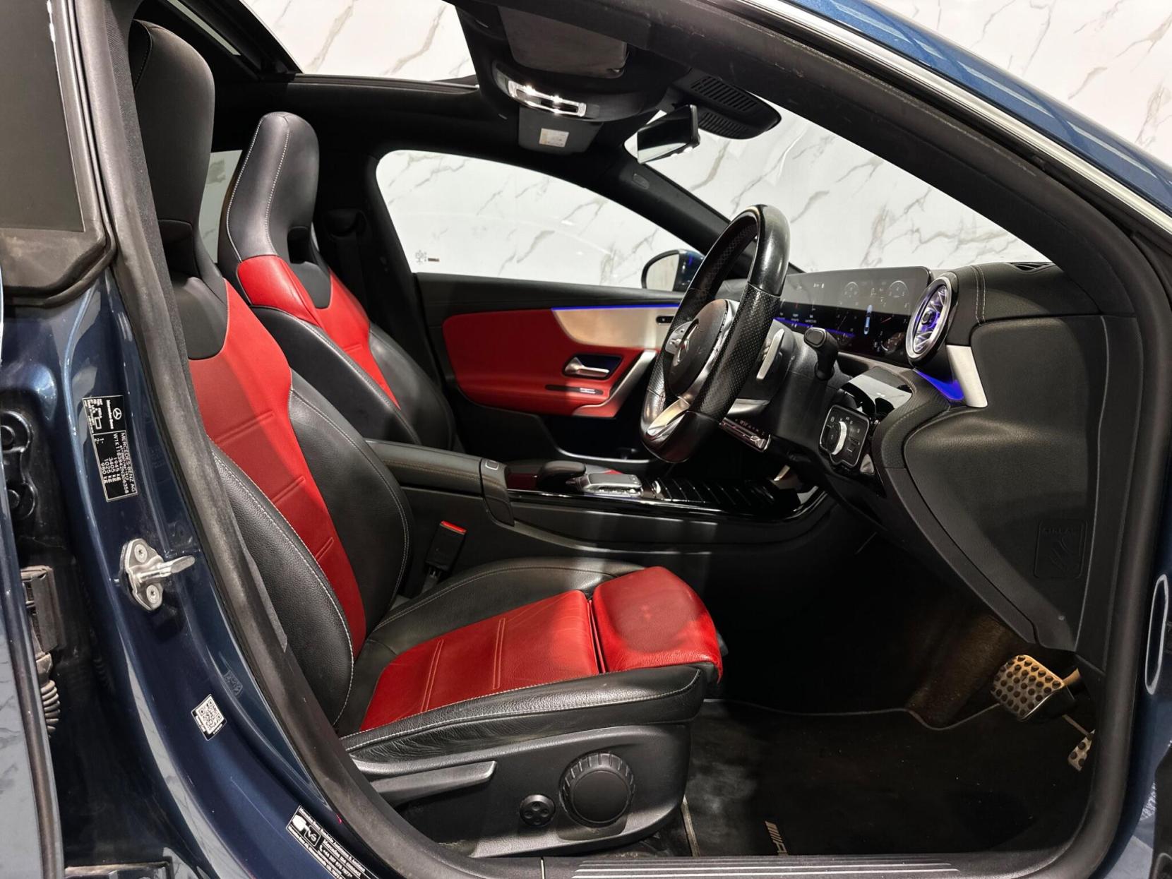 Mercedes-Benz CLA 1.3 CLA180 AMG Line (Premium Plus 2) Coupe 7G-DCT Euro 6 (s/s) 4dr