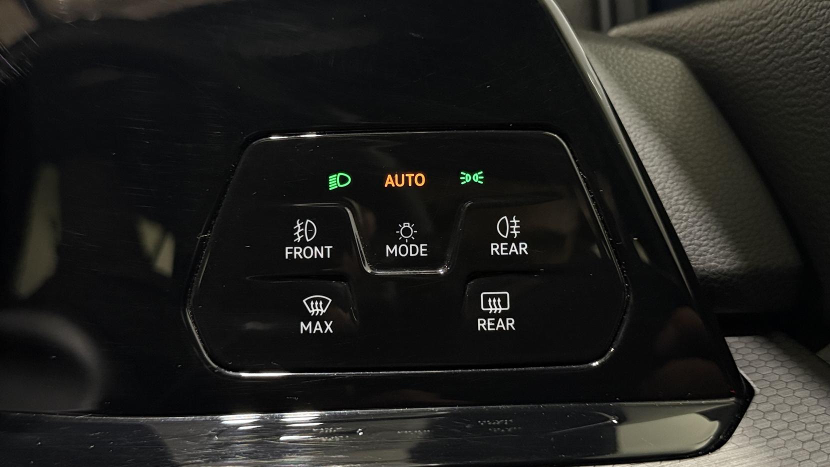 Volkswagen Golf 2.0 TSI GTI Hatchback 5dr Petrol DSG Euro 6 (s/s) (245 ps)