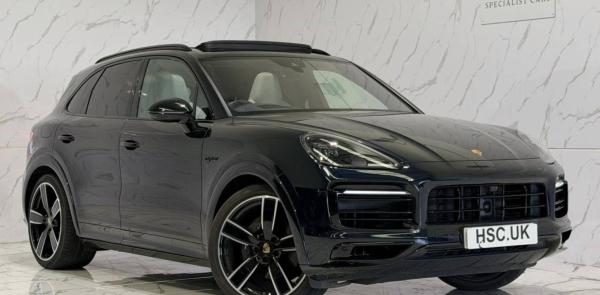 2023 Porsche Cayenne