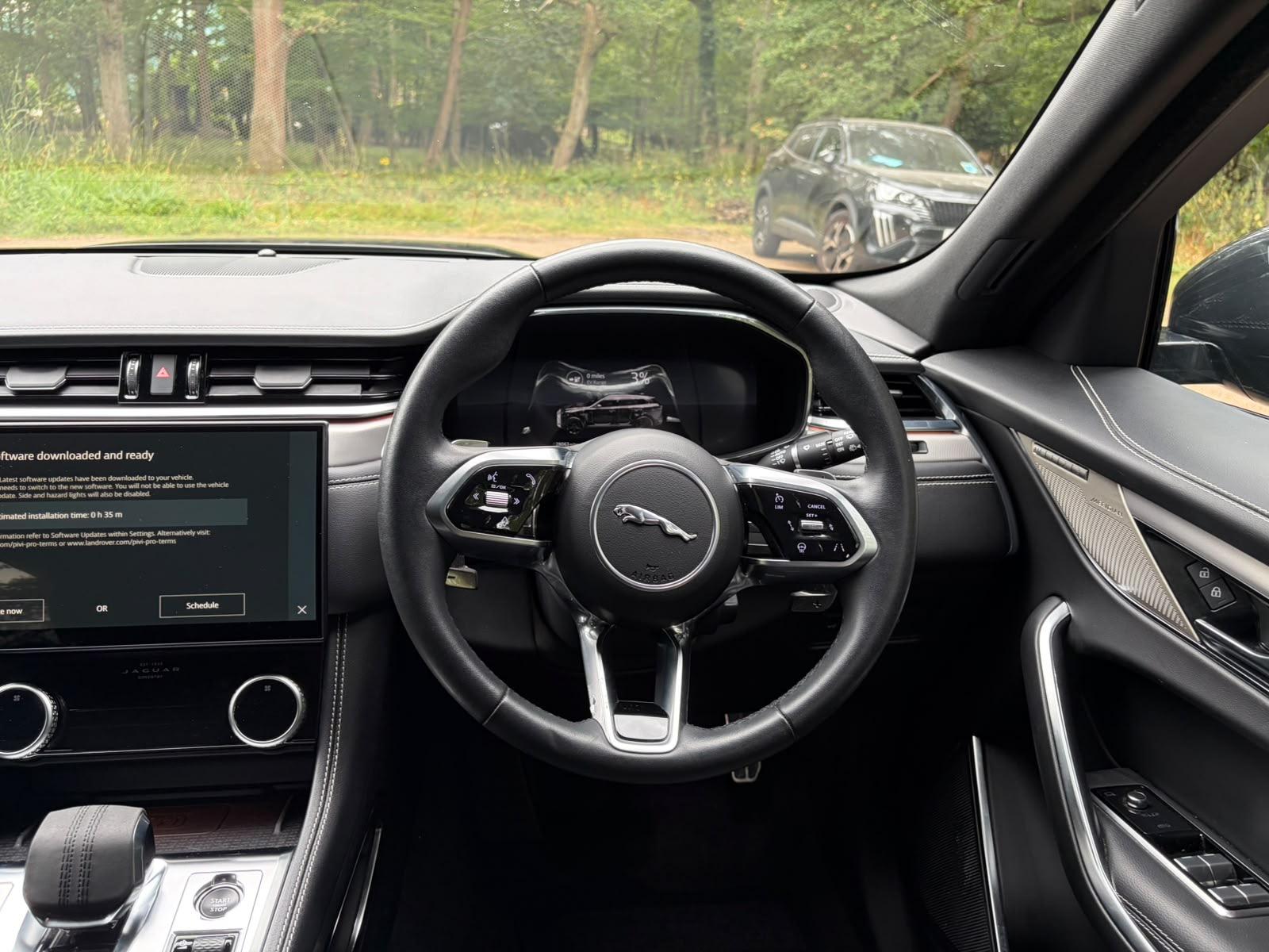 2023 Jaguar F-Pace thumbnail 7