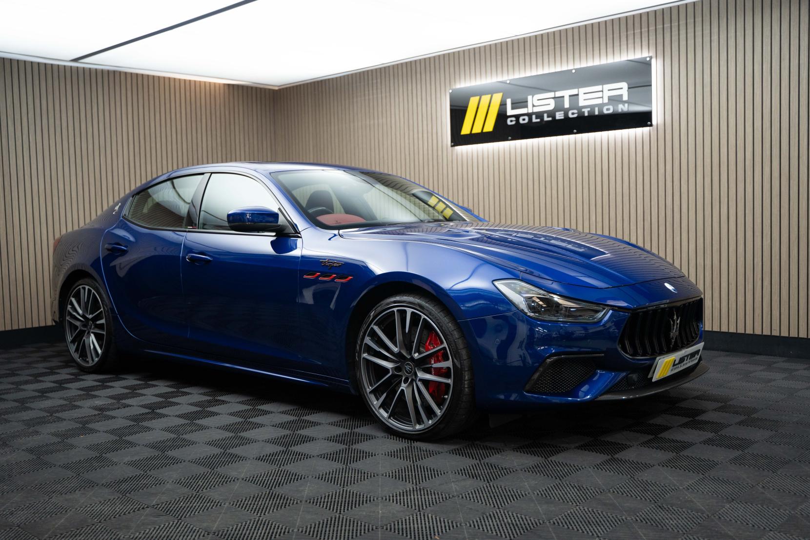 Maserati Ghibli 3.8 V8 Trofeo Saloon 4dr Petrol ZF Euro 6 (s/s
