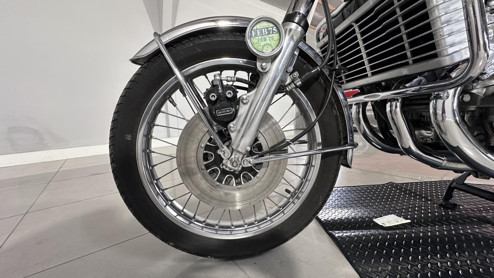 Suzuki GT 739 GT 750