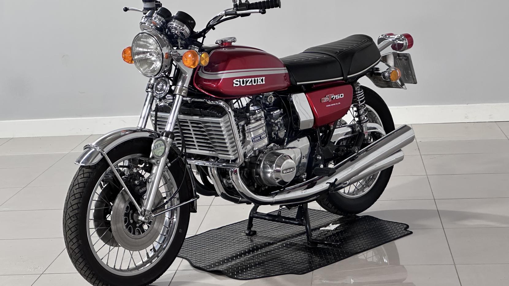 Suzuki GT 739 GT 750 - Suzuki - Stock Vehicles - Leistung Auto