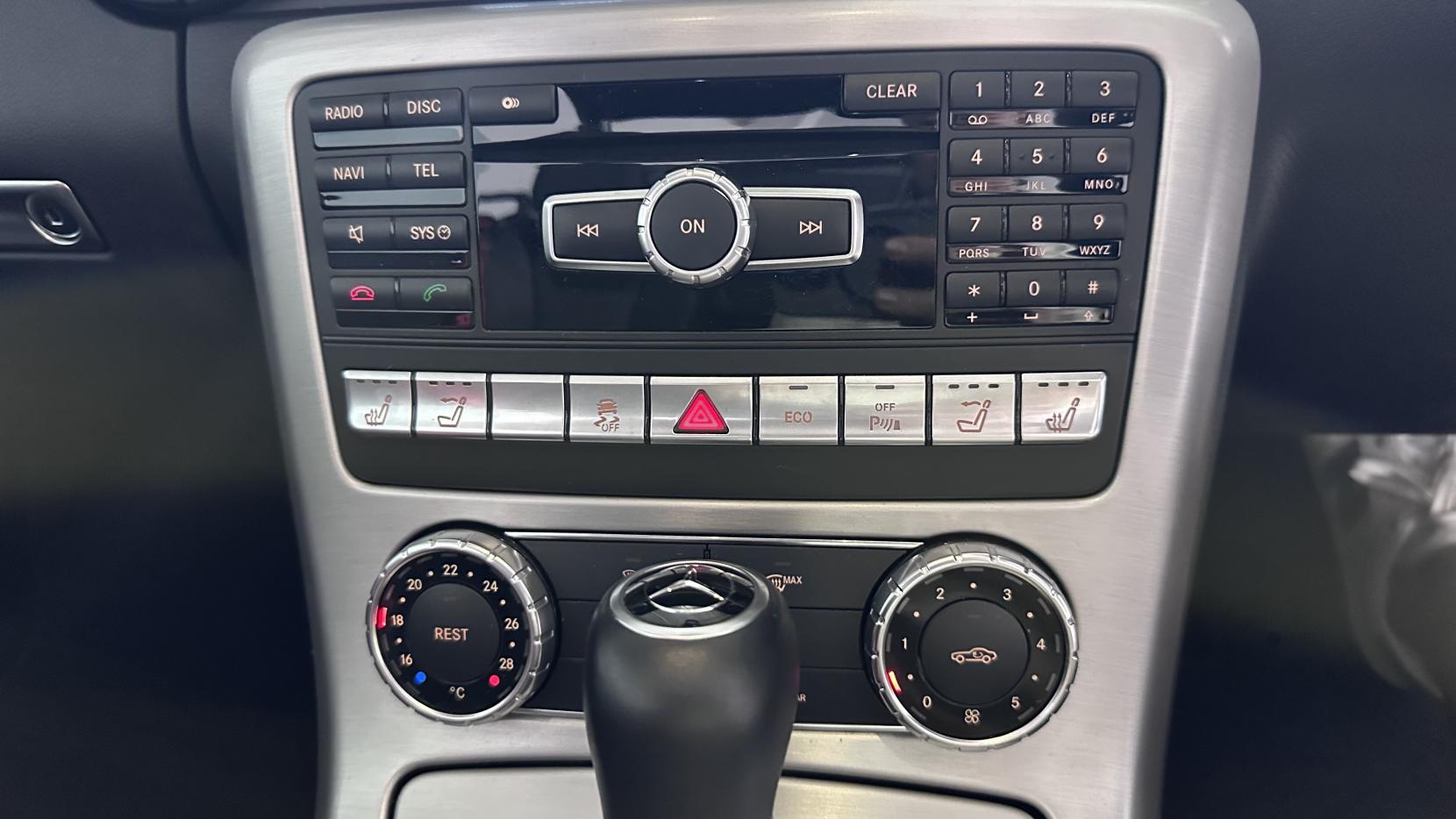 Mercedes-Benz SLK 2.1 SLK250 CDI AMG Sport Convertible 2dr Diesel G-Tronic+ Euro 5 (s/s) (204 ps)