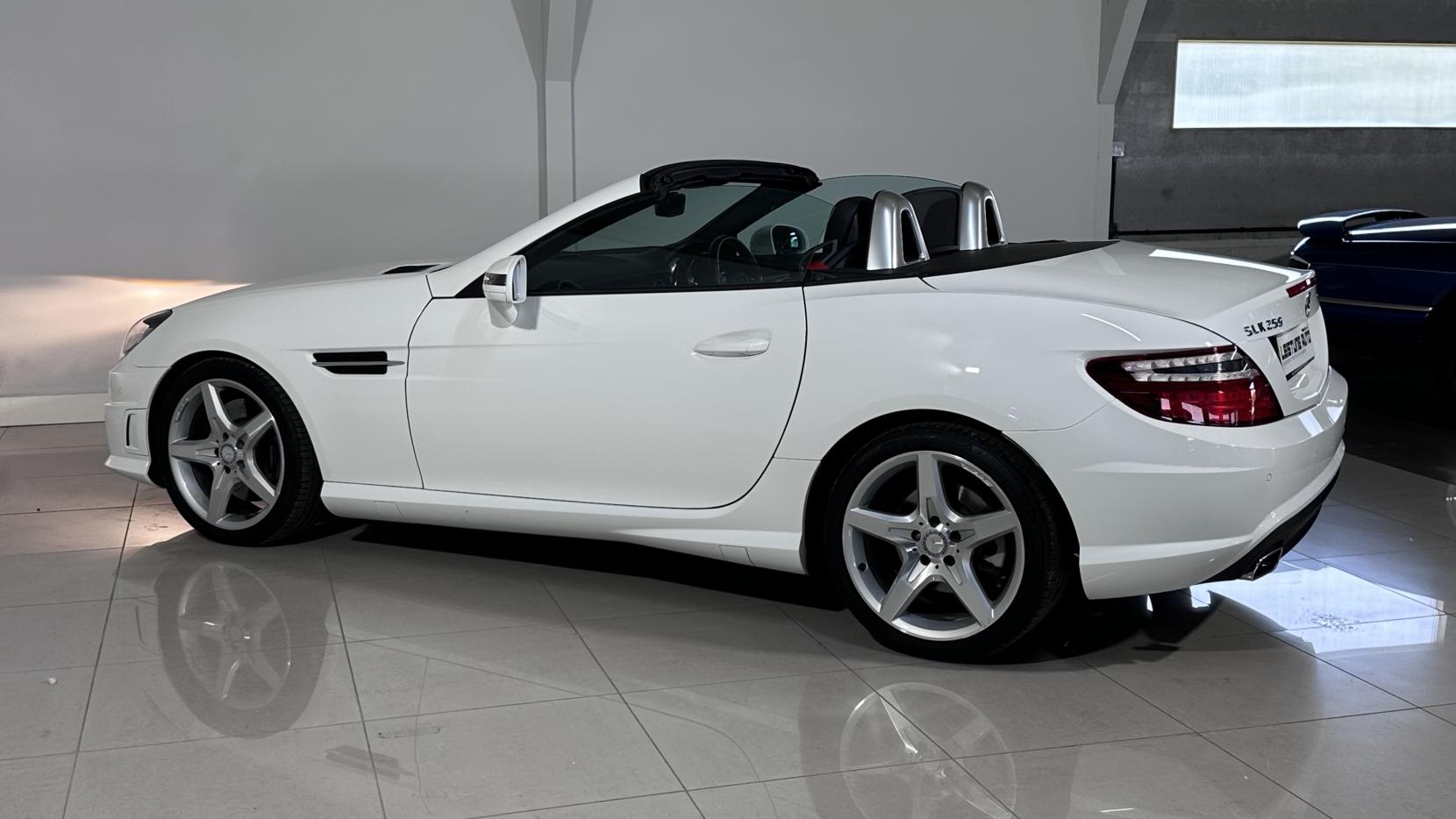 Mercedes-Benz SLK 2.1 SLK250 CDI AMG Sport Convertible 2dr Diesel G-Tronic+ Euro 5 (s/s) (204 ps)