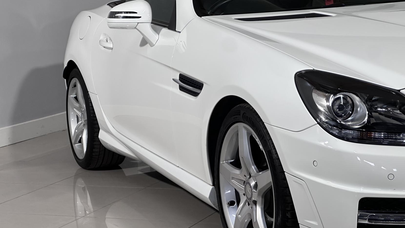 Mercedes-Benz SLK 2.1 SLK250 CDI AMG Sport Convertible 2dr Diesel G-Tronic+ Euro 5 (s/s) (204 ps)