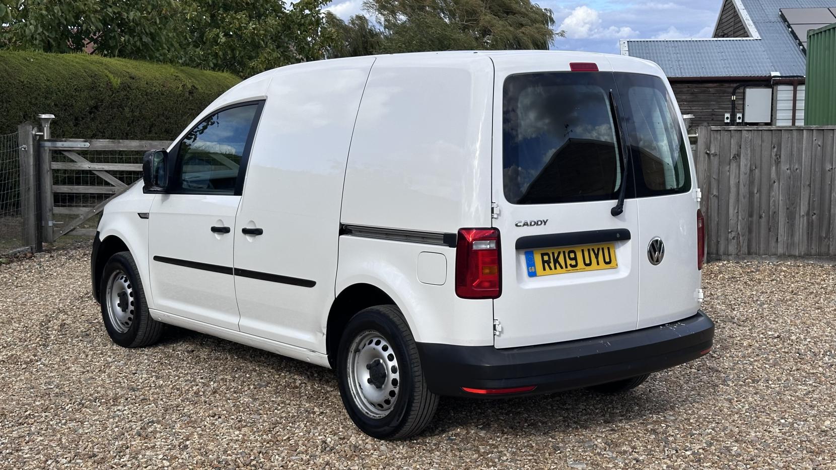 Volkswagen Caddy 2.0 TDI C20 BlueMotion Tech Startline Panel Van 5dr Diesel Manual SWB Euro 6 (s/s) (75 ps)