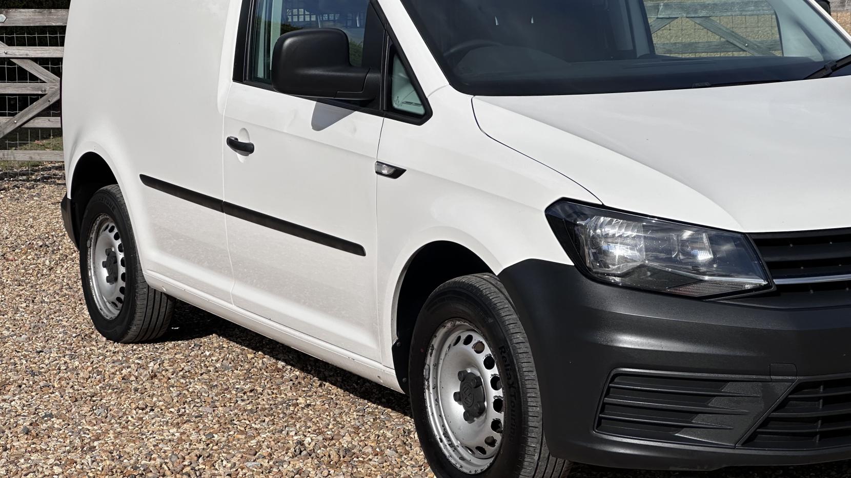 Volkswagen Caddy 2.0 TDI C20 BlueMotion Tech Startline Panel Van 5dr Diesel Manual SWB Euro 6 (s/s) (75 ps)