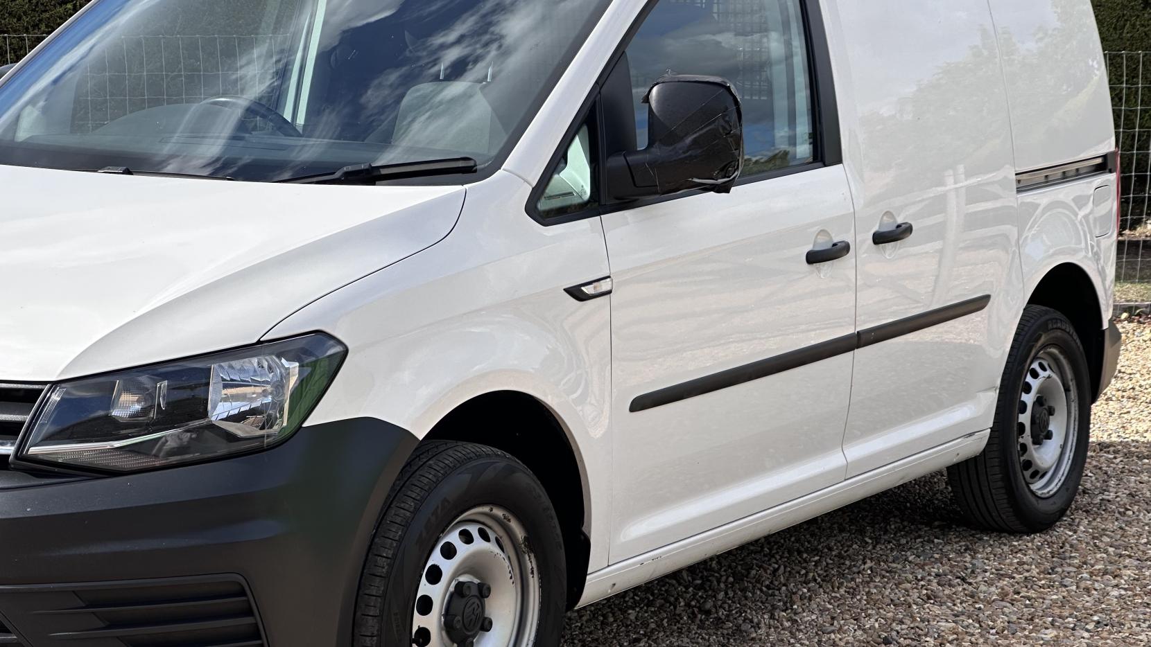 Volkswagen Caddy 2.0 TDI C20 BlueMotion Tech Startline Panel Van 5dr Diesel Manual SWB Euro 6 (s/s) (75 ps)