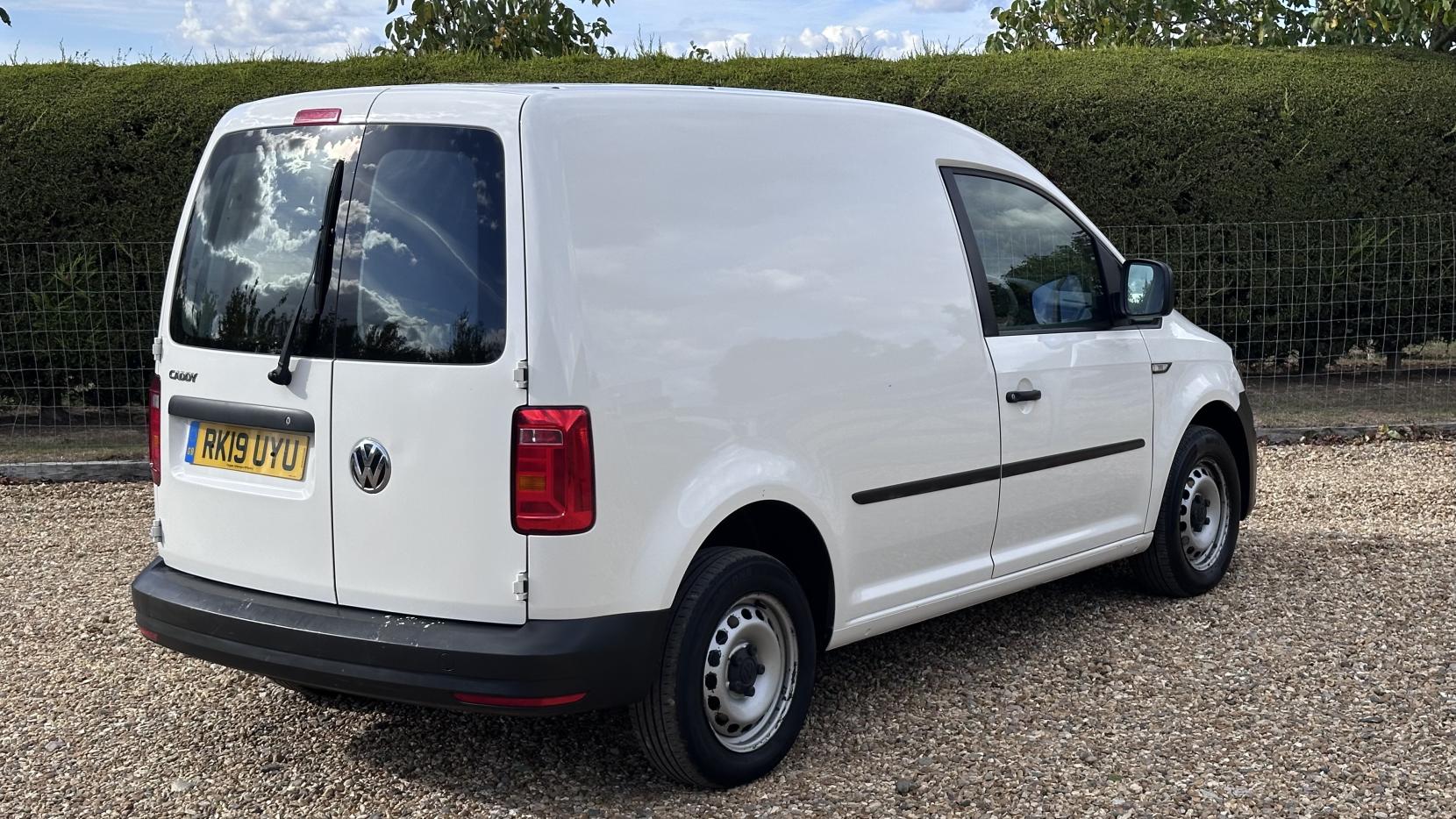 Volkswagen Caddy 2.0 TDI C20 BlueMotion Tech Startline Panel Van 5dr Diesel Manual SWB Euro 6 (s/s) (75 ps)