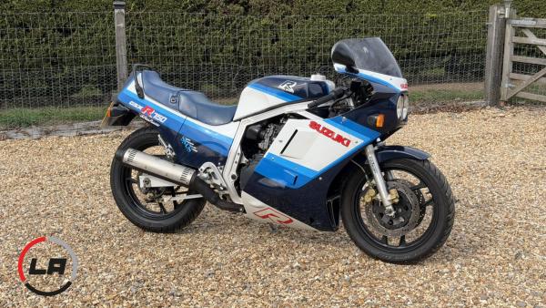 Suzuki GSX-R750 GSXR-750 SLABSIDE