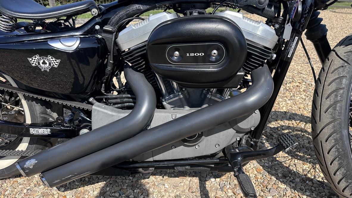 Harley-Davidson Sportster HARLEY DAVIDSON XL 1200 NIGHTSTER