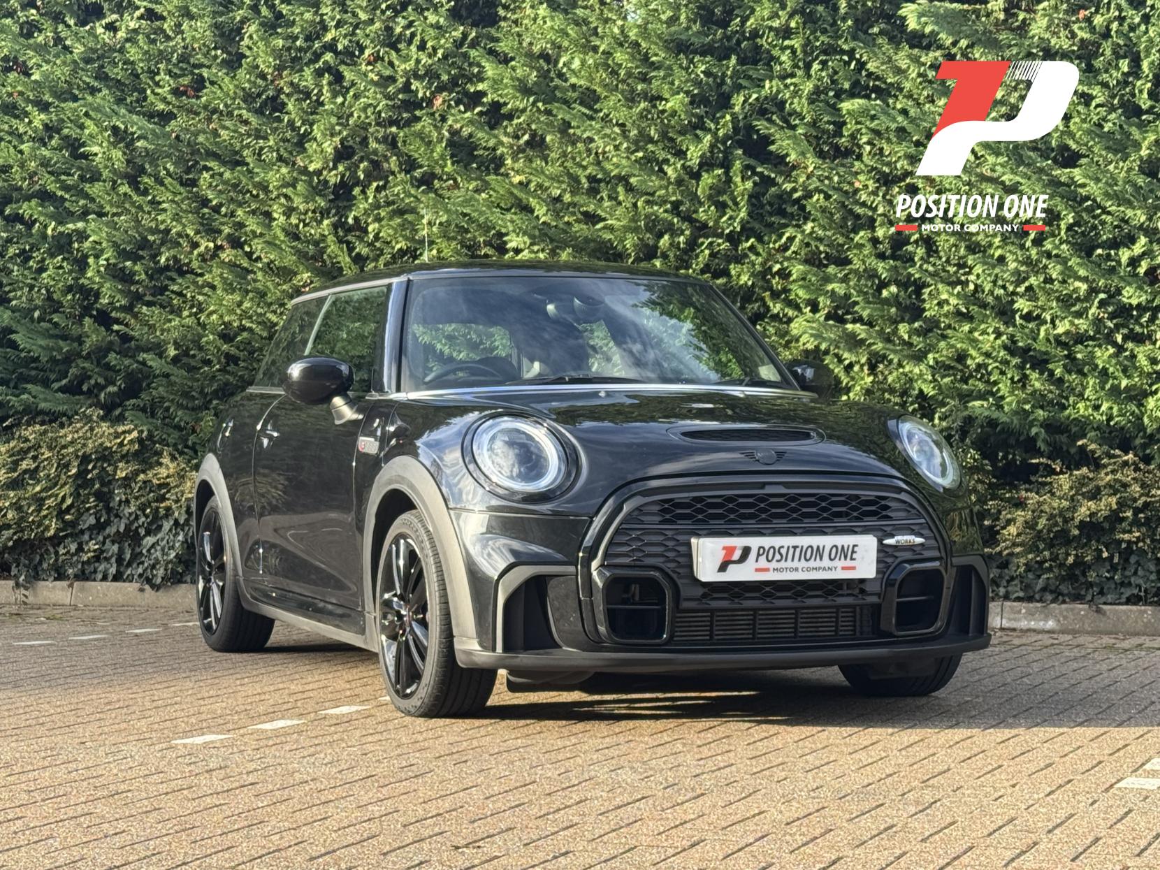 MINI Hatch 2.0 Cooper S Sport Hatchback 3dr Petrol Manual Euro 6 (s/s) (178 ps)