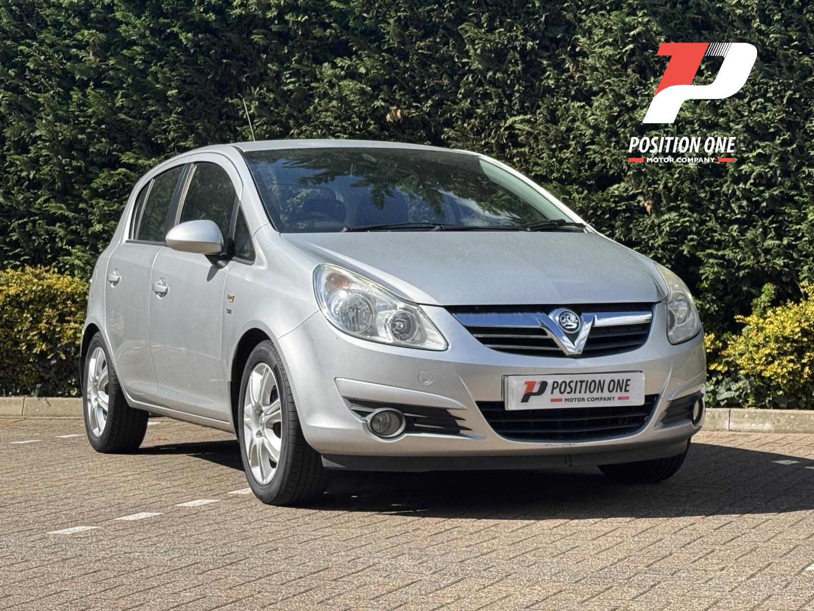 Vauxhall Corsa 1.4i 16v SE Hatchback 5dr Petrol Manual (a/c) (129 g/km, 99 bhp)