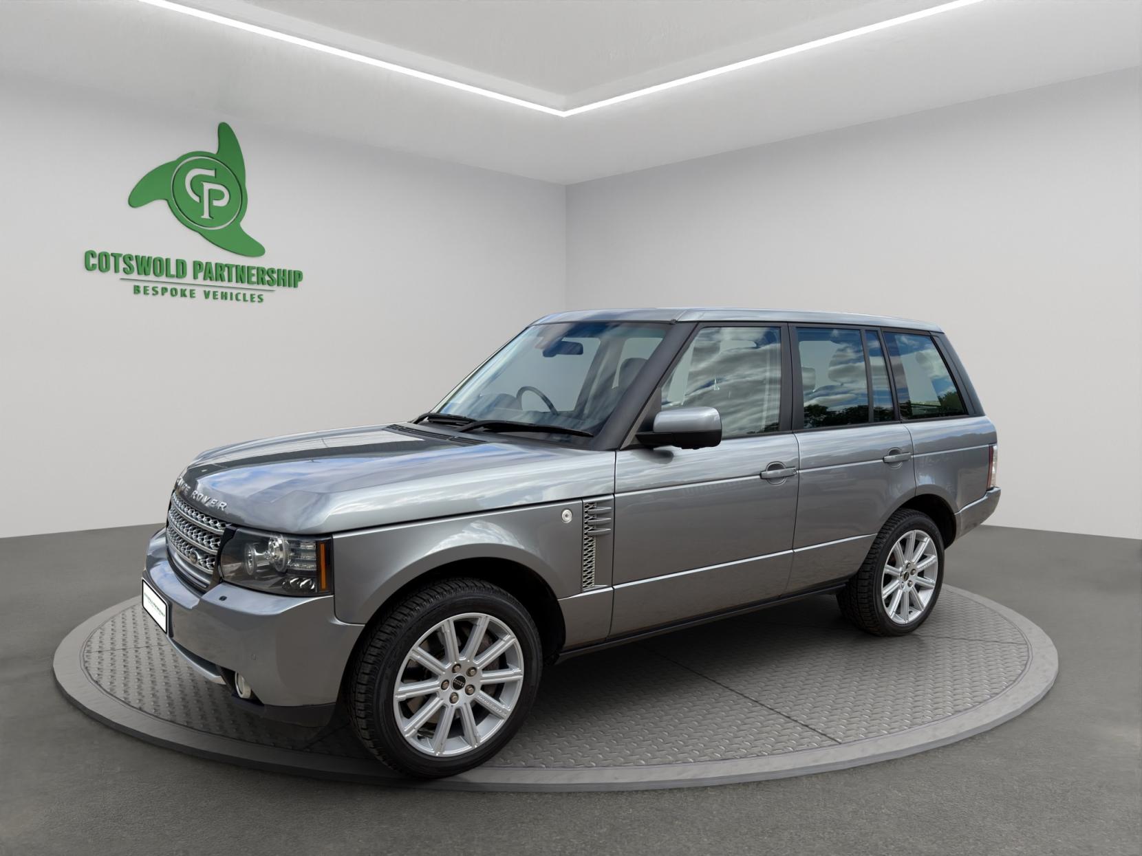 2012 Land Rover Range Rover 4.4 TD V8 Westminster SUV 5dr Diesel Auto 4WD Euro 5 (313 bhp) — vehicle image 1