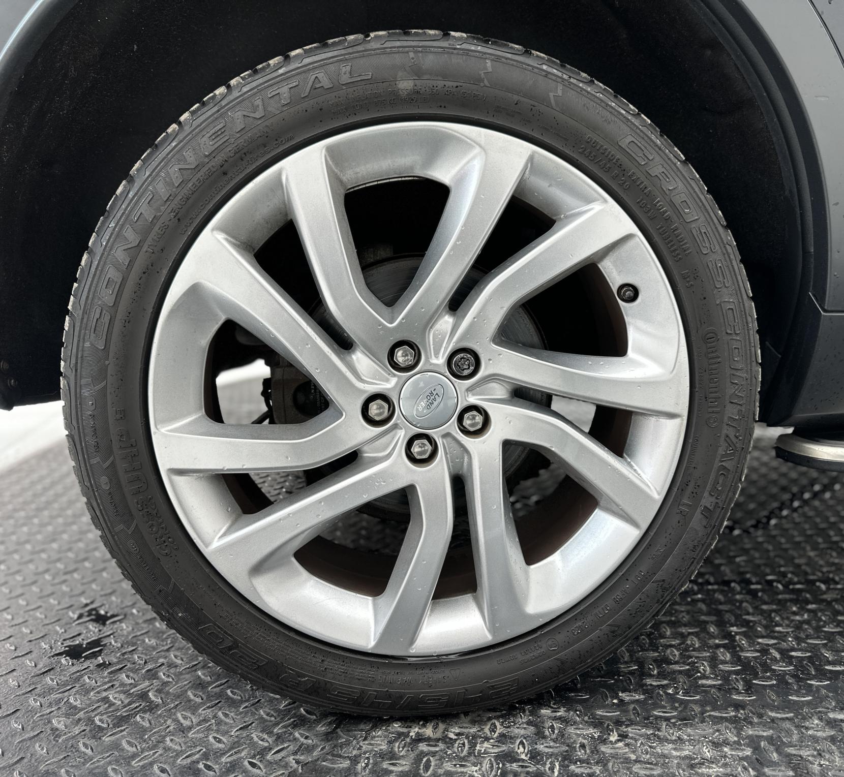 Land Rover Discovery Sport 2.0 TD4 HSE Luxury SUV 5dr Diesel Auto 4WD Euro 6 (s/s) (180 ps)