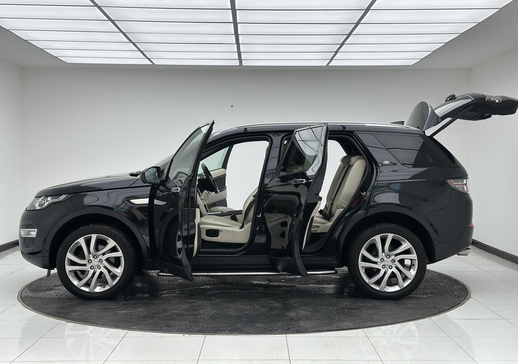 Land Rover Discovery Sport 2.0 TD4 HSE Luxury SUV 5dr Diesel Auto 4WD Euro 6 (s/s) (180 ps)