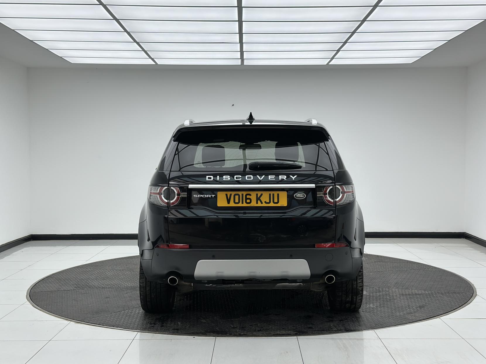 Land Rover Discovery Sport 2.0 TD4 HSE Luxury SUV 5dr Diesel Auto 4WD Euro 6 (s/s) (180 ps)