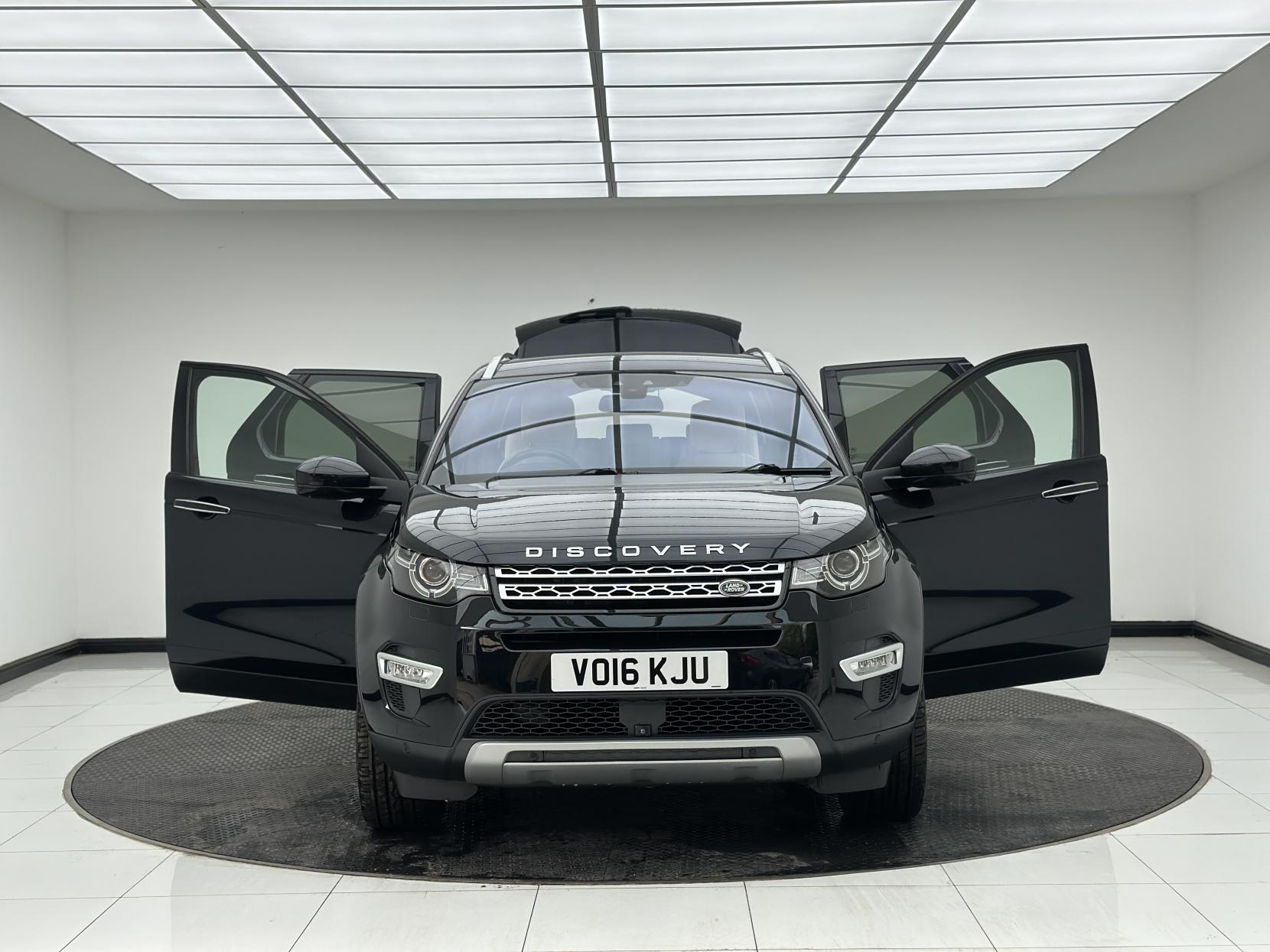 Land Rover Discovery Sport 2.0 TD4 HSE Luxury SUV 5dr Diesel Auto 4WD Euro 6 (s/s) (180 ps)