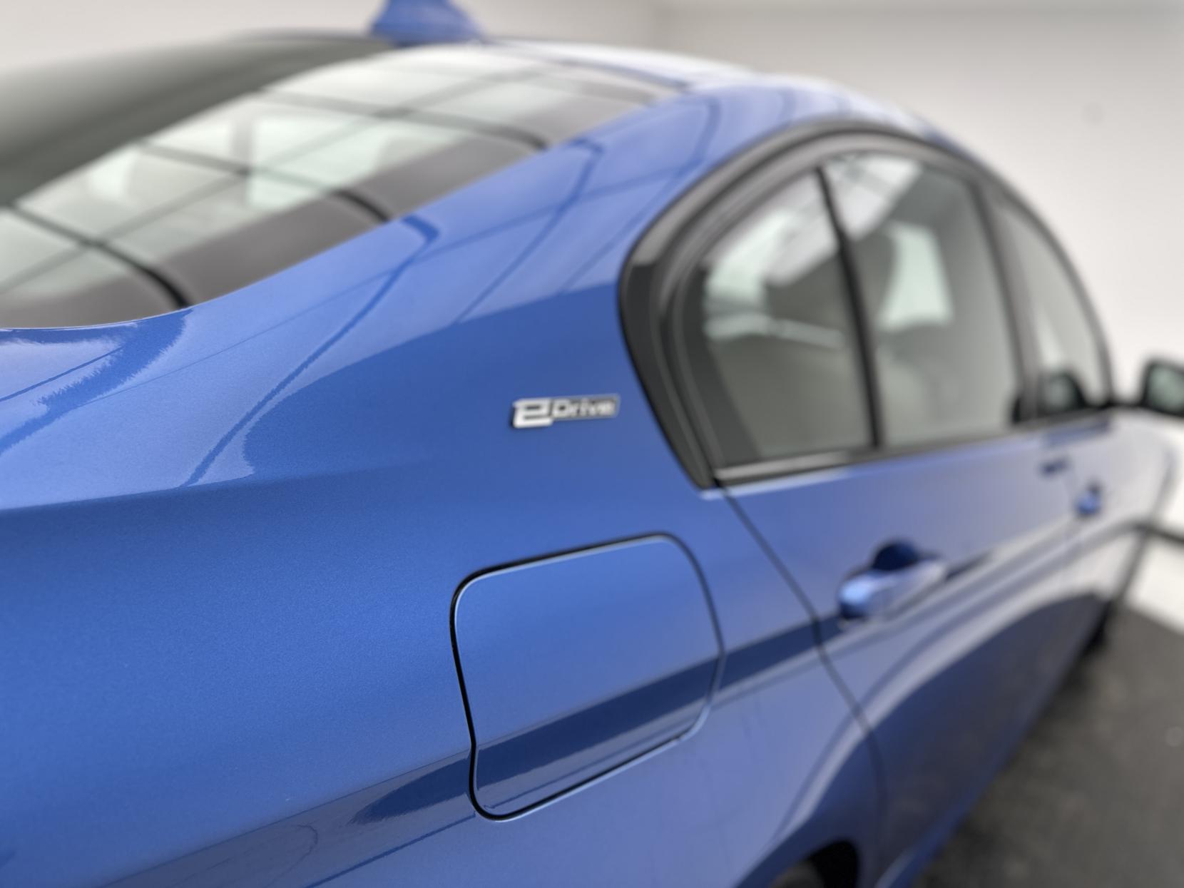 BMW 3 Series 2.0 330e 7.6kWh M Sport Saloon 4dr Petrol Plug-in Hybrid Auto Euro 6 (s/s) (252 ps)