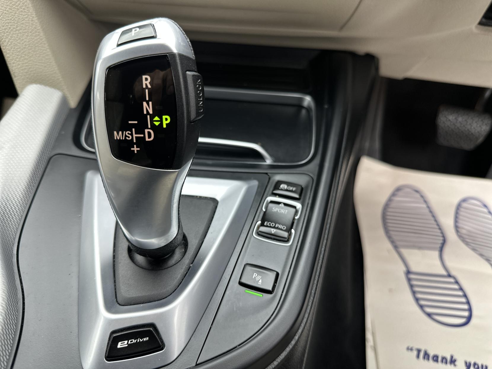 BMW 3 Series 2.0 330e 7.6kWh M Sport Saloon 4dr Petrol Plug-in Hybrid Auto Euro 6 (s/s) (252 ps)