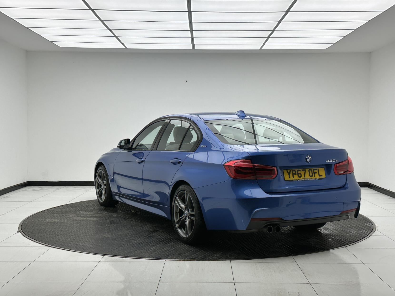 BMW 3 Series 2.0 330e 7.6kWh M Sport Saloon 4dr Petrol Plug-in Hybrid Auto Euro 6 (s/s) (252 ps)