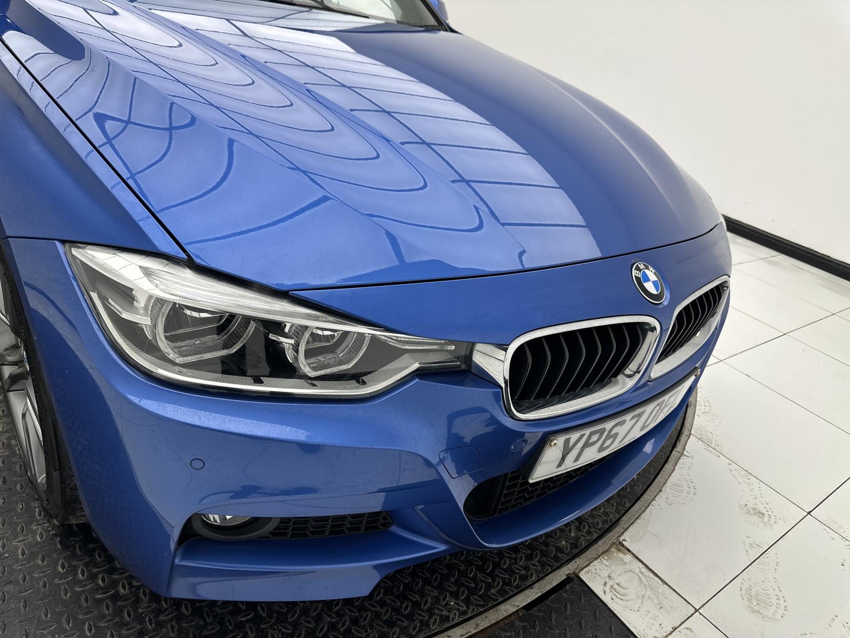 BMW 3 Series 2.0 330e 7.6kWh M Sport Saloon 4dr Petrol Plug-in Hybrid Auto Euro 6 (s/s) (252 ps)